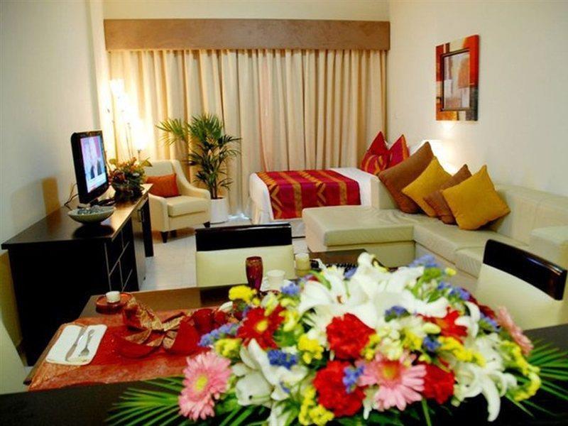 Parkside Hotel Apartment Dubai Exterior photo