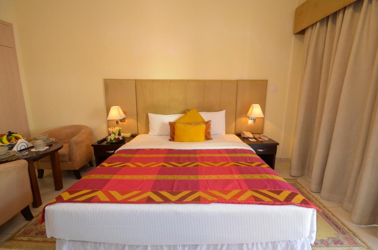 Parkside Hotel Apartment Dubai Exterior photo